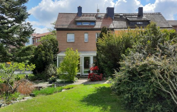 Gepflegte Doppelhaushälfte in Mölkau